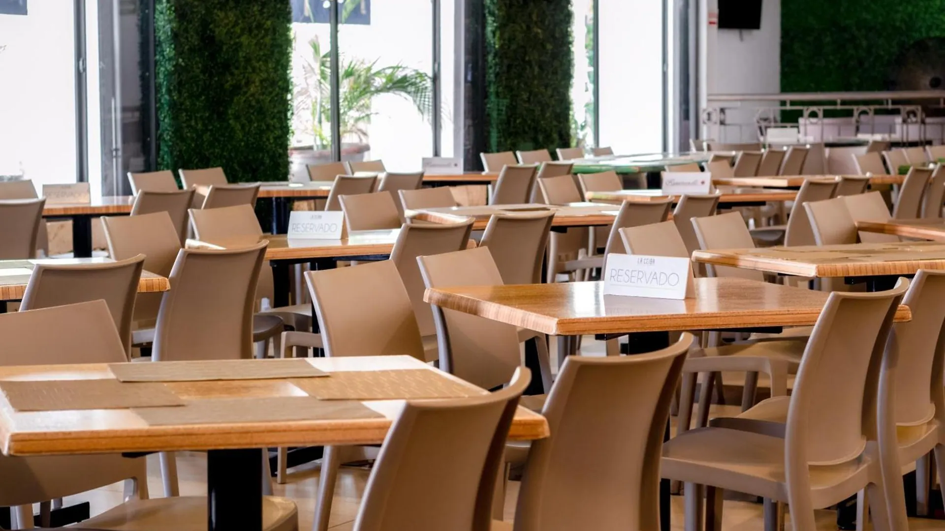 Nina Hotel Playa Del Carmen location